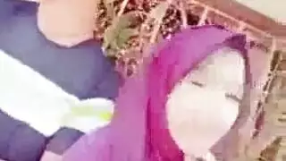 الفتاة العربية الساخنة تمارس الجنس مع شاب