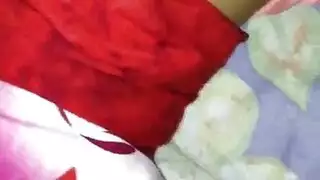 زوجي يصورني ألمس نفسي ثم ينيكني حتى هزة جماع شديدة