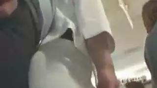 نيك وهي تكلم
