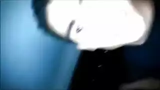 إيلاج مزدوج قاسي على كس إيبوني كبير