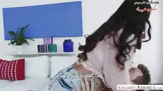 أثداء ومؤخرة كبيرة: أخت الصديق في سكس عنيف وخشن