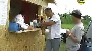 ساخنات صغيرات يحصلن على جنس شرجي قاس
