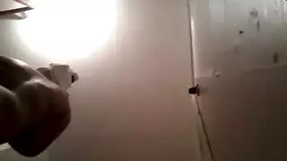 قلوة الحصان تُطلق على كس كبير مبلول
