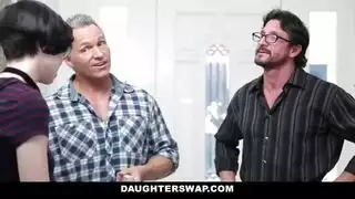 صغير مع صغير
