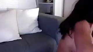 فيلم إباحي: امرأة ناضجة تستمني وتقذف بغزارة