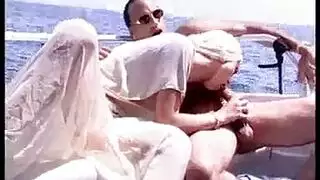 إكس إكس إكس محيطي: ضرب قارب وضخ مهبل