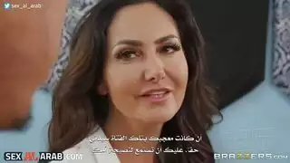 جلسة تدريب خاصة من زوجة الأب قبل الموعد تتحول إلى إباحية