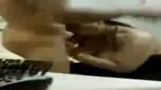مراهقة ساخنة تُنكح بقوة في كل فتحة