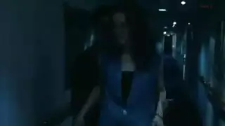 جلسة صريحة سرية للمراهق مع امرأة أكبر سناً