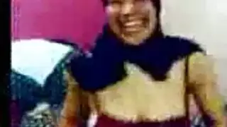 منال رافت تظهر كل شيء في هذا المشهد الإباحي مع رجلها