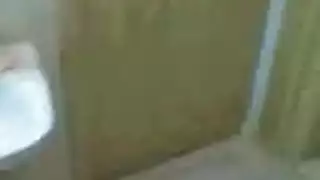 بورنو عربي هاردكور مباشر: قذف داخل المهبل على الكاميرا