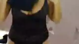 حبيبة سعودية ساخنة تحب الجنس العميق والقذف الداخلي