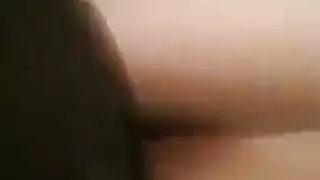 بنت عمر ١٤ سني