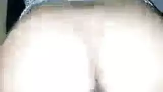 نساء مسنات في فيديو جماعي جنسي صريح