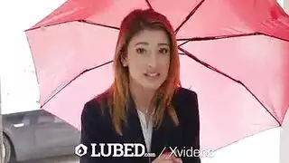 إدخال مواد حادة