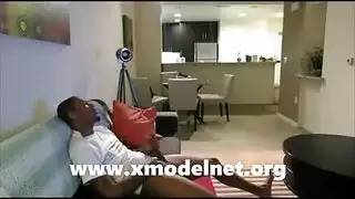 افضل صديق تعرية دكتورالاسنان