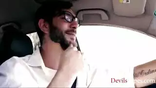 تبادل الزوجات الإكس إكس إكس أخوان يمارسان الجنس بقوة مع نساء مستعدات