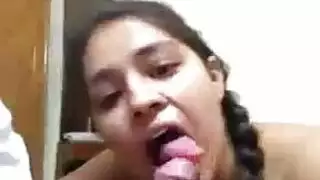 الفنانهدينا
