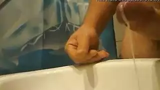 مهبل ندى القلعه الأكثر حلاوه يتعرض للضرب بقوه في فيديو إباحي صريح
