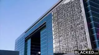 نيك شرجي ومهبلي لمراهقة شقراء مع عضو أسود كبير