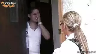 التحرش ب امي النائمة