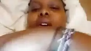 الإحليل عجوز الأبنوس الجبهة