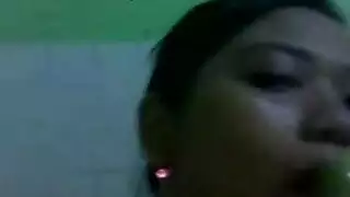 عاهرات شرجيات سوريات يحصلن على ثقوبهن ممتلئة