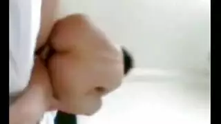 شباب مفتولي العضلات في مشاهد إكس إكس إكس