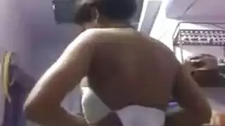 مص ولعق في أفلام جنسية مثلية صريحة