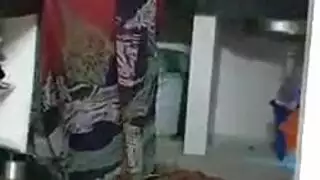 ام وابنتها س
