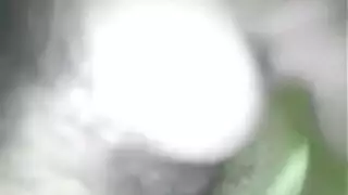 سودانية xxx: زبور كبيرة وفتحات ضيقة