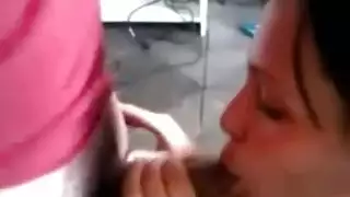 جنس حيواني صريح: مضاجعة مزرعة محرمة