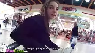 حفلة استقبال منزل مع مفاجآت القذف الداخلي
