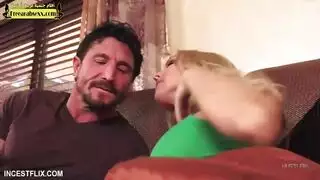 اخت تتناك من زب اخوها الكبير