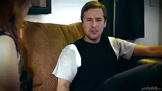معاقبة الزوجة غير المخلصة عبر الجنس الفموي والجنس الصعب