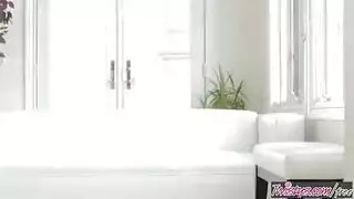 تتمنى لو كنتِ هي، تُملأين بالسائل المنوي