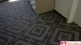 تختنق بقضيب وحش سميك