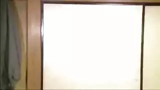شمس يغتصب عاهرة بعنف