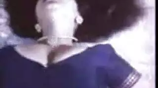 مؤخرة عربية عملاقة تصطدم بقضيب إباحي سميك