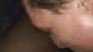 أصدقاء بريت يشاهدونها تأخذ قضيبًا أسود في مشهد الخيانة