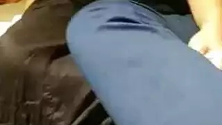 الزوجان الأثريان يختبران كيف تحب السحاقيات ممارسة الحب ، بينما تتأرجح الكاميرا