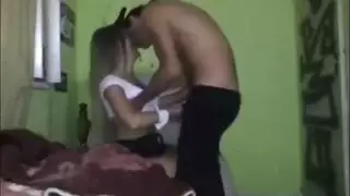 زوجان هواة مثير يمارسان الجنس الحميم