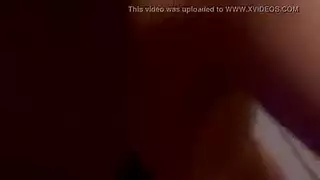 ثلاثي من مثليات المشاغبين بالإصبع بأعقاب بعضهم البعض أثناء ممارسة الجنس في الهواء الطلق