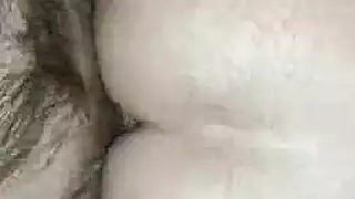 المتأنق المنحرف في سخيف البرية