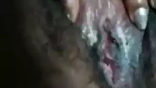 فتاة سمينة لديها مجموعة ضخمة من الثدي تحب تدليكًا لطيفًا وساخنًا وجلسة اللعنة الساخنة