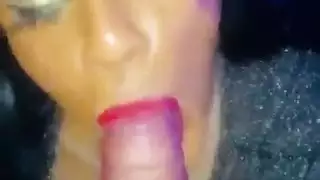 تمتص ديك التركية الكبيرة الدهون التي تزور الولايات المتحدة الأمريكية على الأعمال التجارية