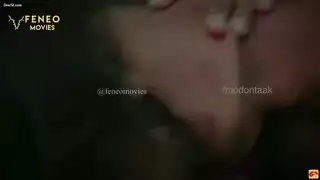 زوجان شقيان يقومان بإجراء مكالمة فيديو على الواتس اب مع رجل غريب ، زوجة تحب رؤية الديك السميك الكبير بينما يمارس الجنس مع زوج الديوث أنبوب الإباحية الحرة