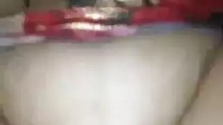 نيك مصرية بزازها ملبن نار والزب يدخل ما بين شفرات كسها الأسمر يشعوطها