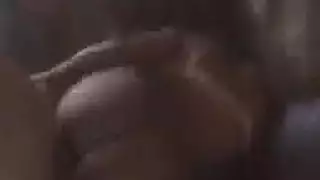 يحصل مارس الجنس قرنية الأبنوس جبهة مورو مع الثدي الصغيرة من قبل المباحث.
