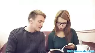 دعوة منزل كس جميلة وبعد حين أنها تبدأ في اللعنة كما كانوا يرغبون